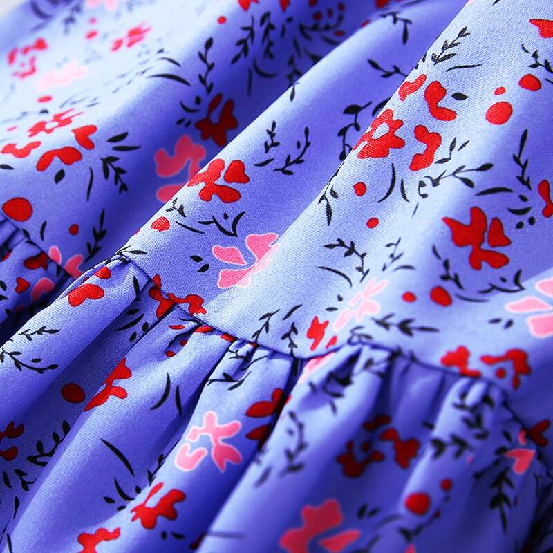 sukienki niebieska w kwiaty w stylu kate middleton