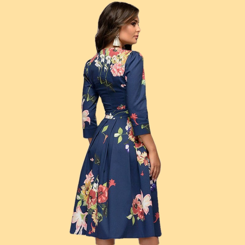 elegancka sukienka vintage w kwiaty niebieska