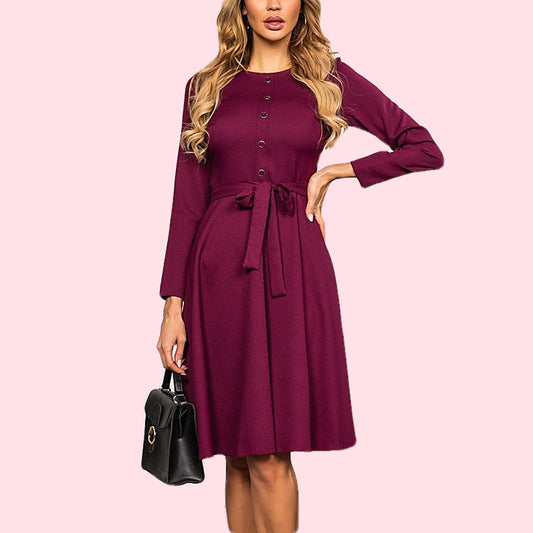 elegancka sukienka vintage z paskiem bordowa
