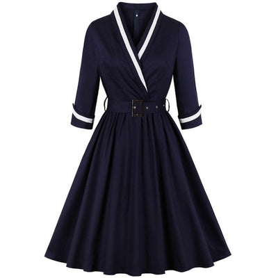 Sukienka Retro lata 40 z Kopertowym Dekoltem Granatowa